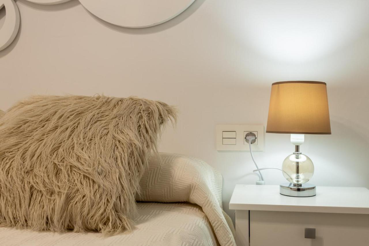 Center Deluxe II Apartment Гранада Екстериор снимка